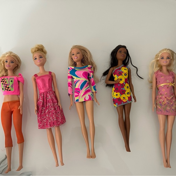 Mattel | Toys | Mattel Barbie Dolls Set With Colorful Outfits | Poshmark
